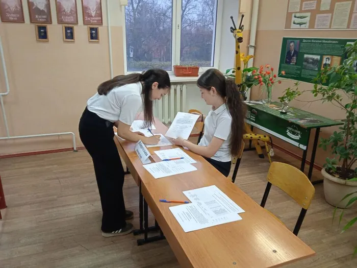 photo_5262469865988100110_y