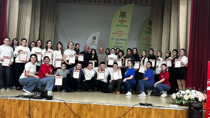 photo_5238002871821864767_y