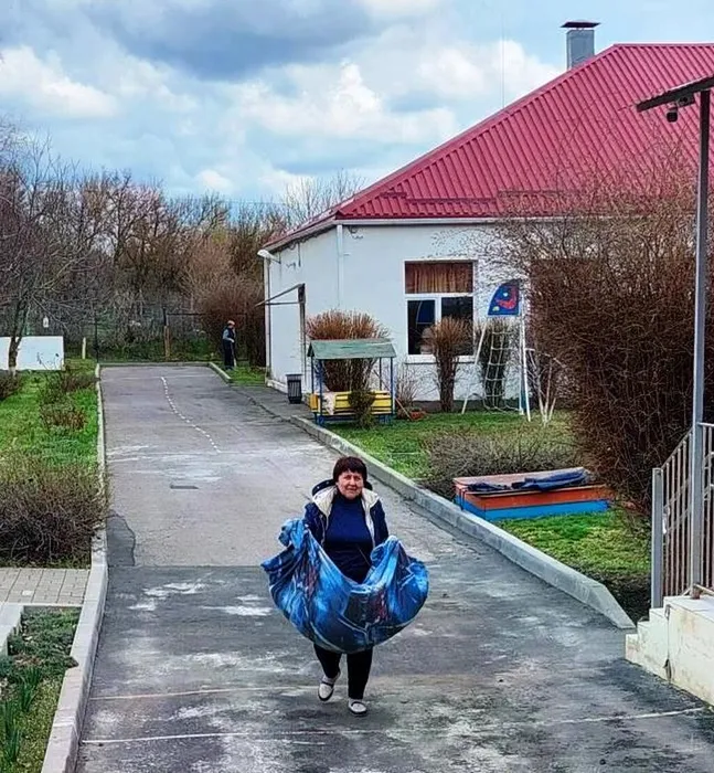 d17910c4-a413-4b65-929f-154fe8ae057f