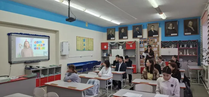 photo_5415639978995289001_y