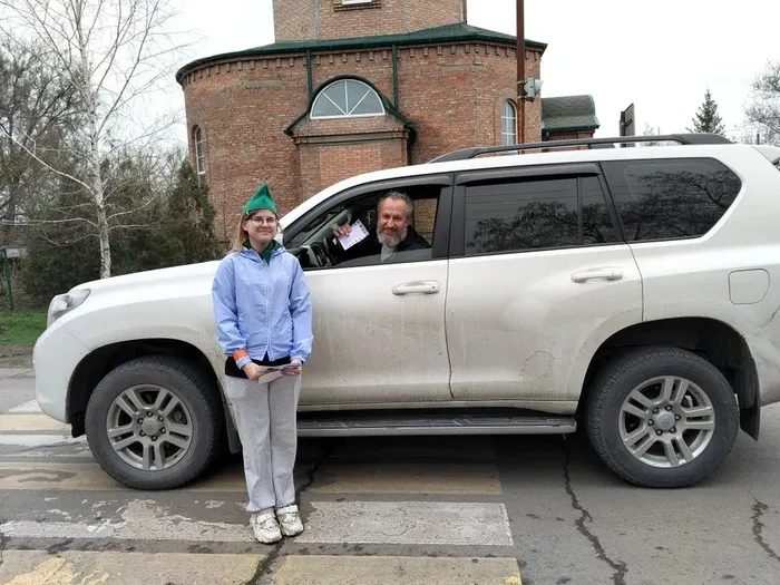 f41c3840-af43-4cd1-be8f-d79ae745d372