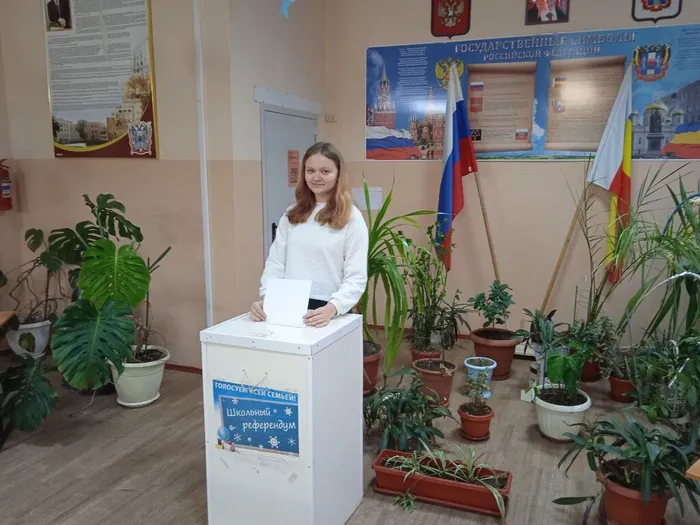 photo_5262469865988100107_y